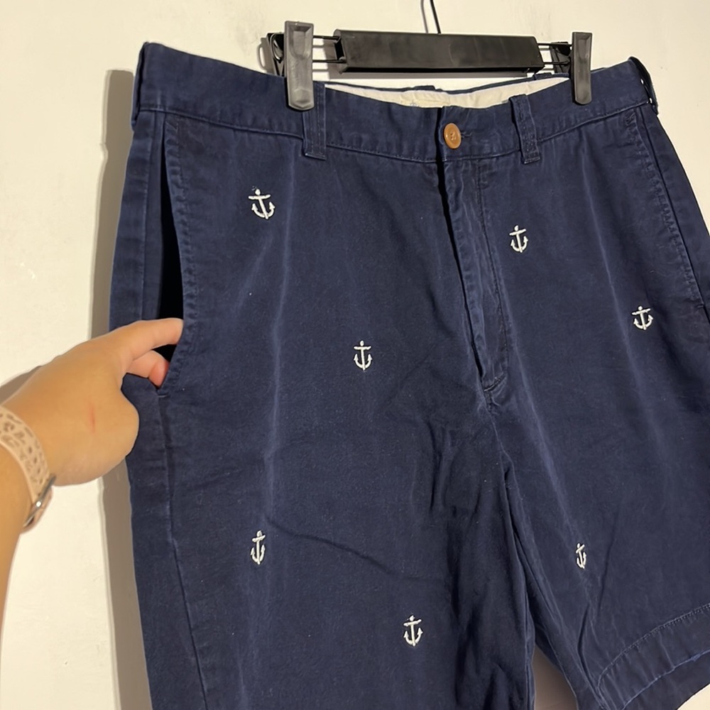 J.Crew Men’s 8.5” Navy Embroidered Anchor Flat Front Chino Shorts Size 36 - Picture 3 of 7